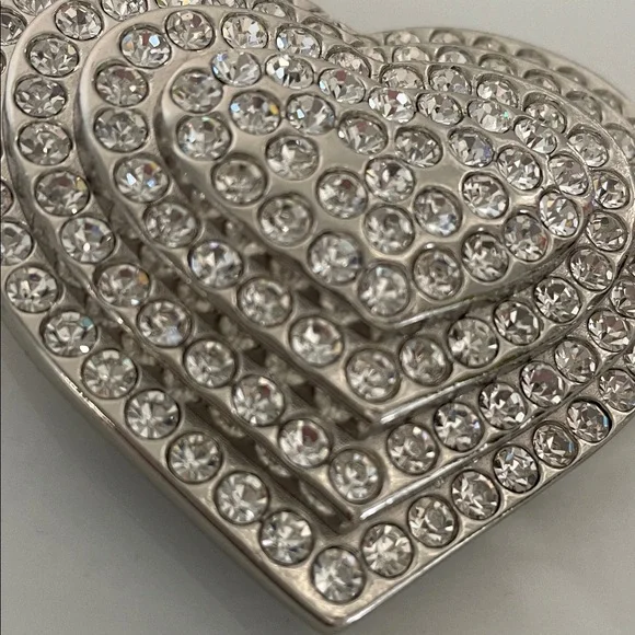 Silver Heart Crystal Belt Buckle - Picture 2 of 6